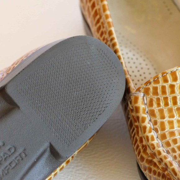 SAS Tripad Comfort Snake Print Loafers Golden Brown Size 5 - Picture 8 of 11